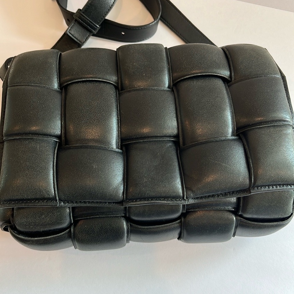 Bottega Veneta AUTHENTIC Black Padded Cassette Bag
